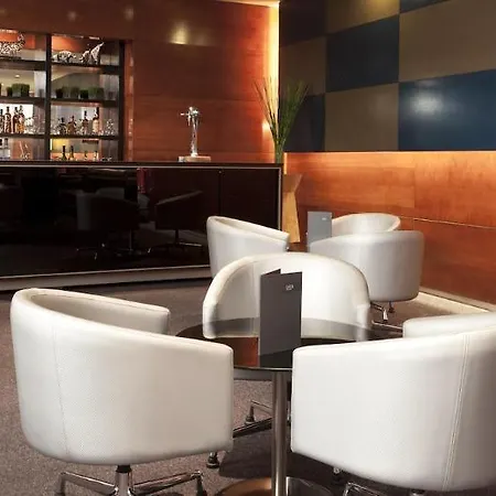 Hotel Ac San Antonio León