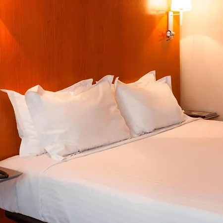 Hotel Ac San Antonio León