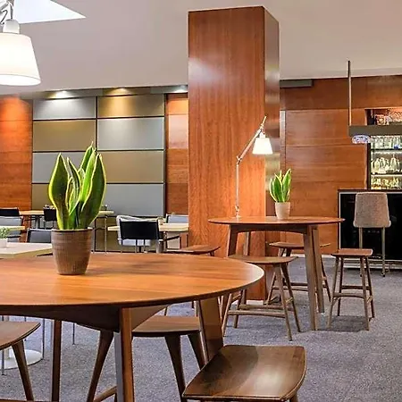 Ac San Antonio By Marriott León