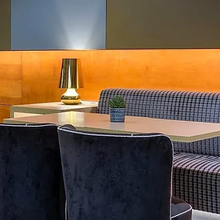 Otel Ac San Antonio By Marriott León