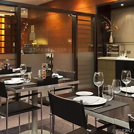 Ac San Antonio By Marriott Отель Леон