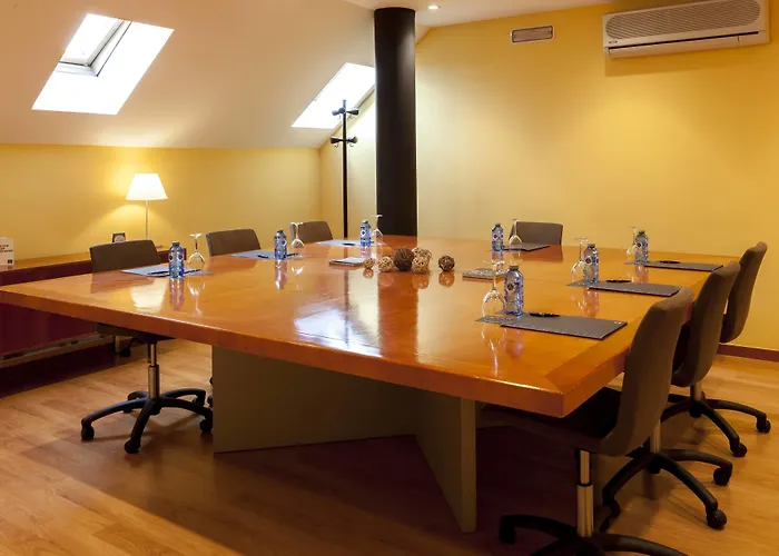 Hotel Ac San Antonio By Marriott León